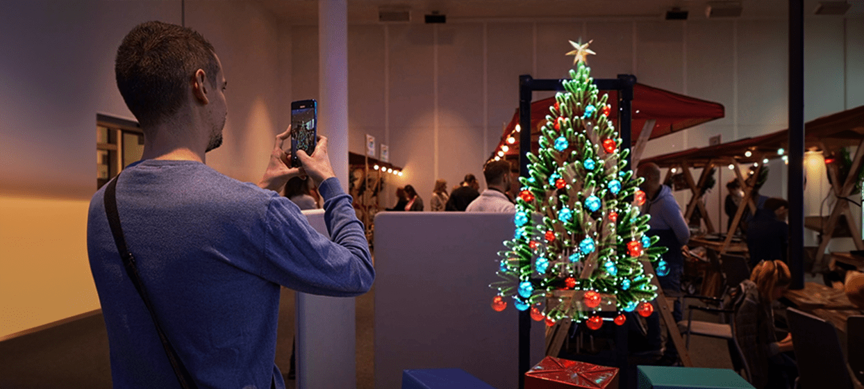 3D Hologram Christmas Decorations  Holographic Technology - HYPERVSN